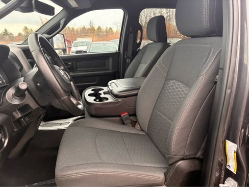 Used 2025 RAM 2500 Tradesman image 18