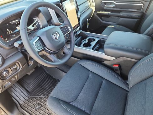 New 2026 RAM 1500 Big Horn AWD/4WD image 10