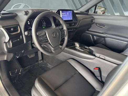 Certified 2026 Lexus UX 300h FWD w/ Accessory Package (Z2) image 10