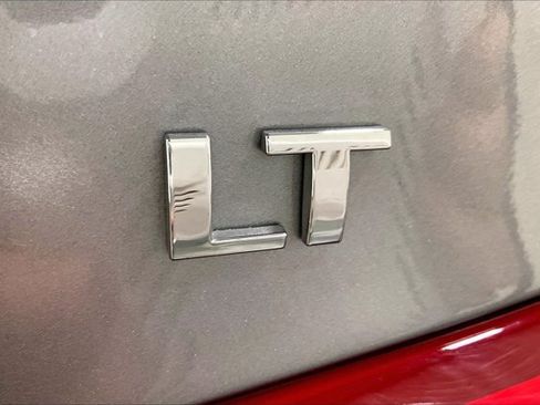 Used 2024 Chevrolet Malibu LT FWD image 8