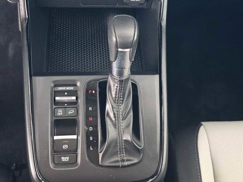 Used 2025 Honda CR-V EX image 29