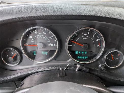 Used 2016 Jeep Wrangler Unlimited Sahara w/ Mopar Chrome Edition Group AWD/4WD image 12