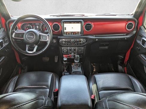 Used 2020 Jeep Wrangler Unlimited Rubicon w/ Dual Top Group AWD/4WD image 16