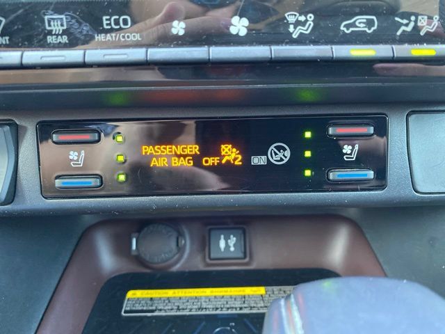 Certified 2019 Toyota RAV4 Limited w/ Advanced Technology Package AWD/4WD image 12