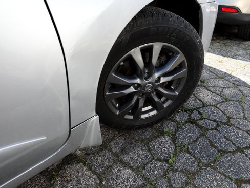 Used 2015 Nissan Altima 2.5 S w/ Special Edition Package image 7