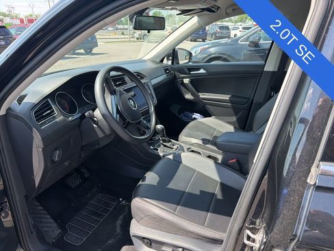 Used 2021 Volkswagen Tiguan SE AWD/4WD image 6