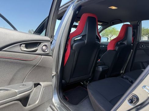Used 2019 Honda Civic Type R image 21