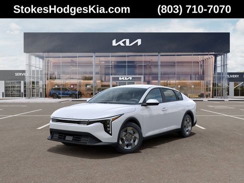 New 2026 Kia K4 FWD image 1