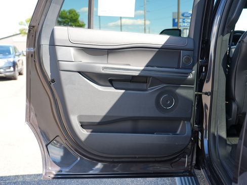 Used 2024 Ford Expedition Max Limited AWD/4WD image 21