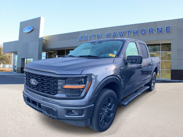 Used 2025 Ford F150 STX w/ Equipment Group 200A AWD/4WD image 3