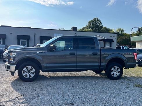 Used 2017 Ford F150 XLT w/ Equipment Group 301A Mid image 16