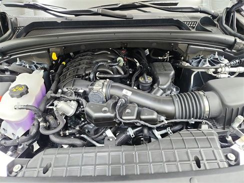 New 2025 Jeep Grand Cherokee L Altitude image 17