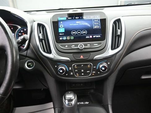 Used 2020 Chevrolet Equinox Premier image 10