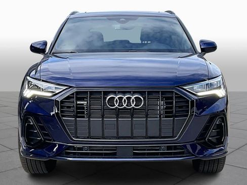 New 2025 Audi Q3 2.0T Premium image 3