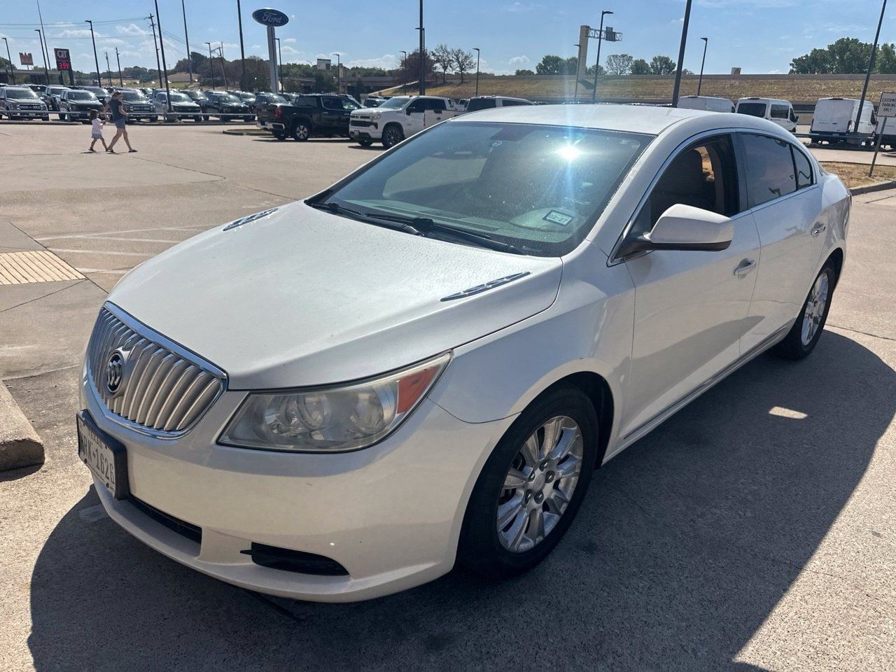 Used 2011 Buick LaCrosse CX FWD image 1
