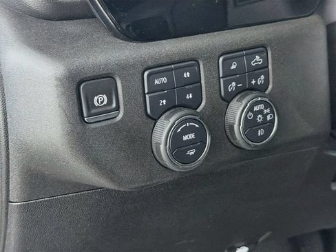 Used 2024 Chevrolet Silverado 2500 ZR2 w/ ZR2 Bison Edition AWD/4WD image 11