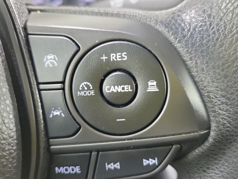 Used 2024 Toyota Corolla LE FWD image 22