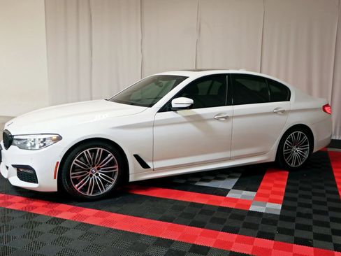 Used 2018 BMW 540i 540i Sedan 4D w/ M Sport Package image 2