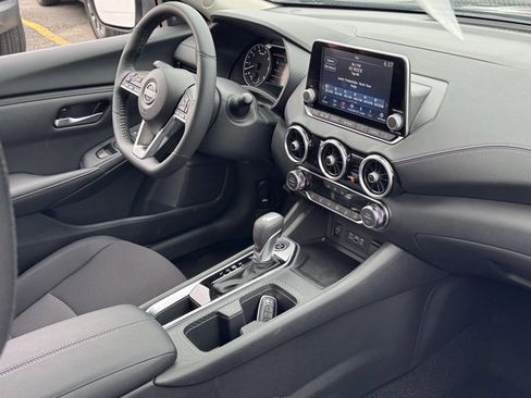 New 2025 Nissan Sentra SV w/ All-Weather Package image 9