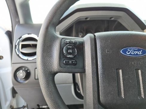 Used 2016 Ford F250 XLT w/ FX4 Off-Road Package image 19