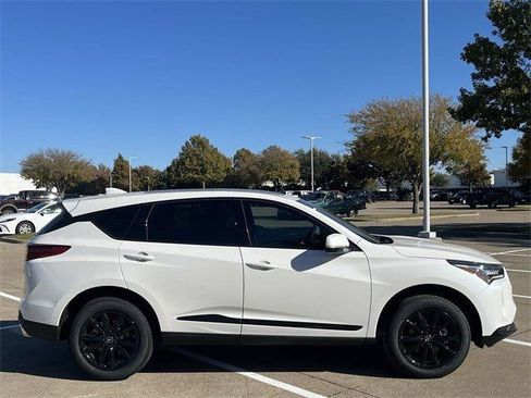Used 2026 Acura RDX SH-AWD image 3