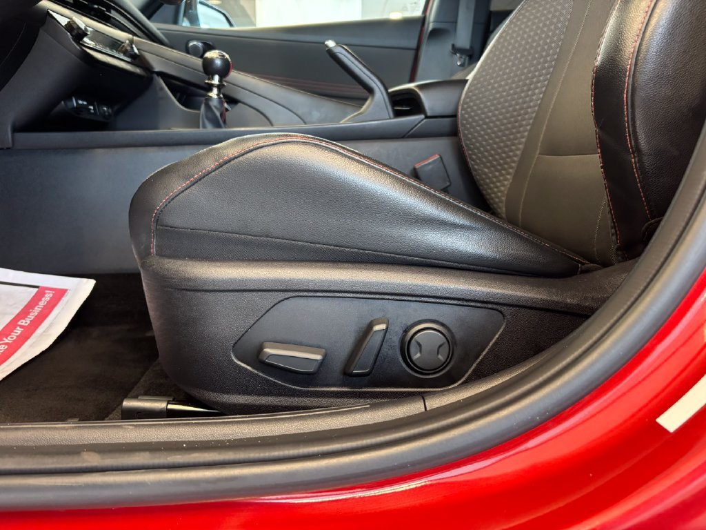 Used 2021 Hyundai Elantra N Line FWD image 17