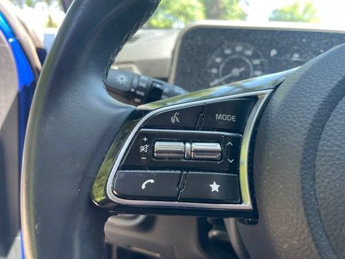 Used 2024 Kia Seltos S FWD image 16