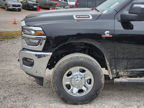 New 2026 RAM 2500 Tradesman AWD/4WD image 6