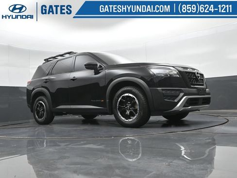 Used 2023 Nissan Pathfinder Rock Creek AWD/4WD image 39