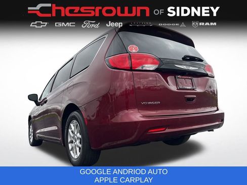 Used 2023 Chrysler Voyager LX FWD image 10