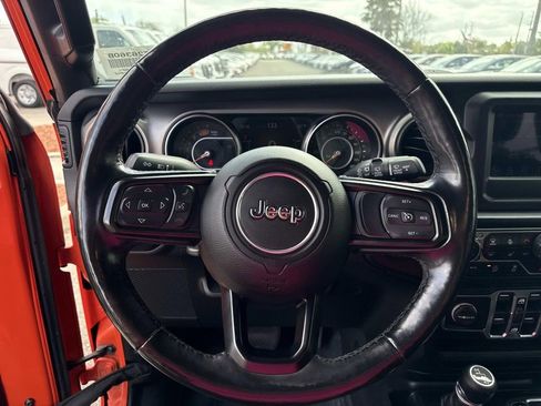 Used 2020 Jeep Wrangler Unlimited Sport S image 25