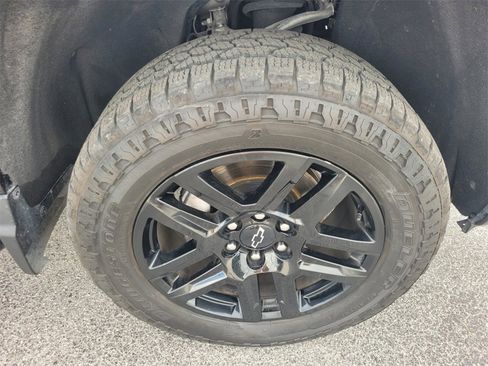 Certified 2022 Chevrolet Silverado 1500 LT Trail Boss w/ Convenience Package II image 21