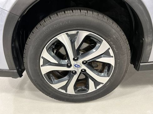 Used 2020 Subaru Outback Limited XT AWD/4WD image 8