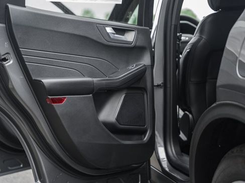 New 2026 Ford Escape Base image 39