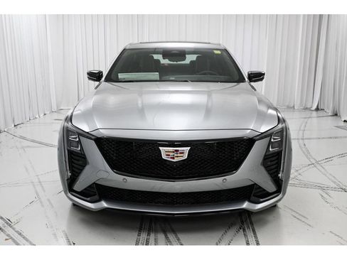 New 2026 Cadillac CT5 V w/ LPO, ONYX Package AWD/4WD image 3