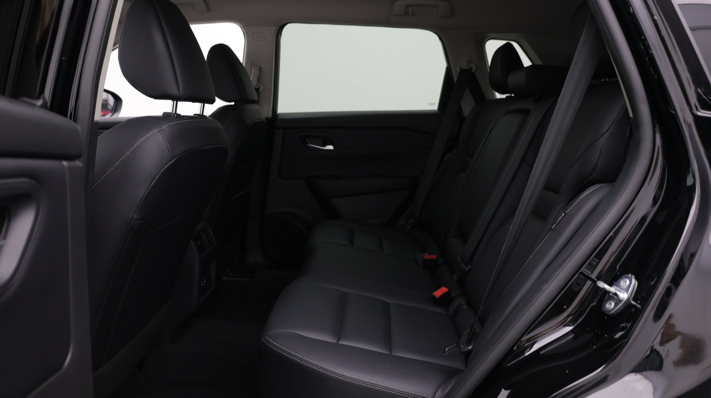 Used 2026 Nissan Rogue SL FWD image 28