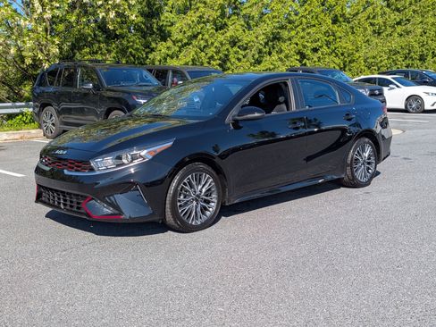 Used 2023 Kia Forte GT-Line FWD image 7
