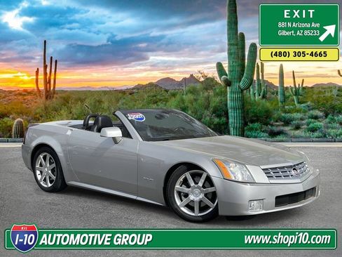 Used 2007 Cadillac XLR RWD image 1