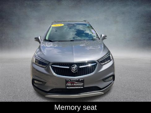 Used 2019 Buick Encore Essence w/ Experience Buick Package AWD/4WD image 10