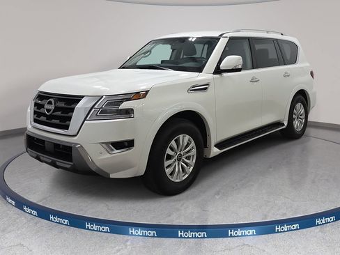 Used 2024 Nissan Armada SV AWD/4WD image 1