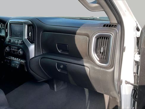 Used 2023 Chevrolet Silverado 2500 LT AWD/4WD image 18