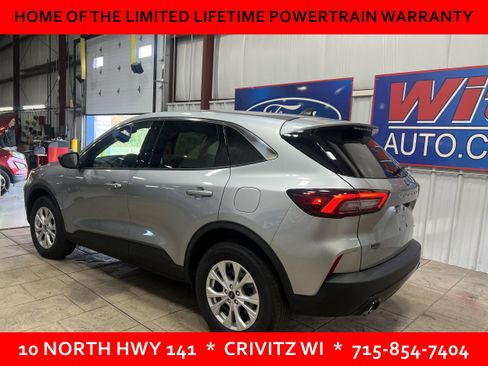 Used 2024 Ford Escape Active AWD/4WD image 3