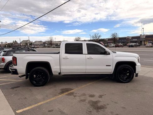 Used 2017 GMC Sierra 1500 SLT w/ All Terrain Package image 8