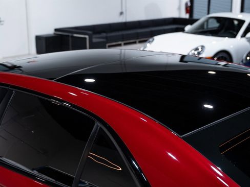 Used 2022 Bentley Flying Spur V8 image 44