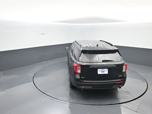 Certified 2023 Ford Explorer XLT w/ Equipment Group 202A image 24