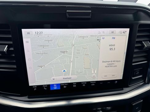 Used 2025 Ford F250 Lariat w/ Black Appearance Package image 30