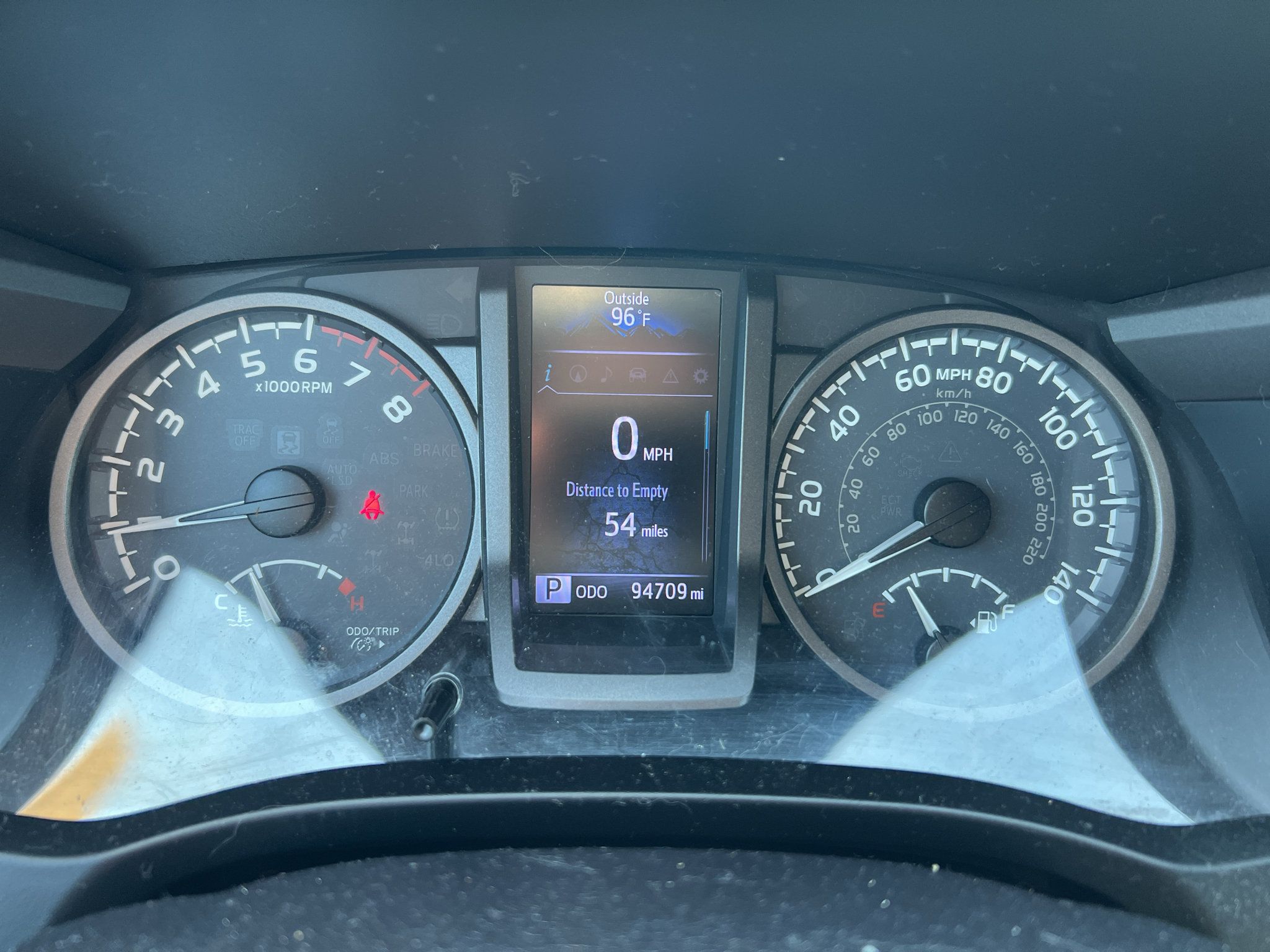 Used 2016 Toyota Tacoma TRD Sport w/ Towing Package AWD/4WD image 13