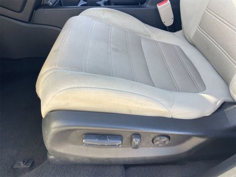 Used 2022 Honda CR-V EX image 19