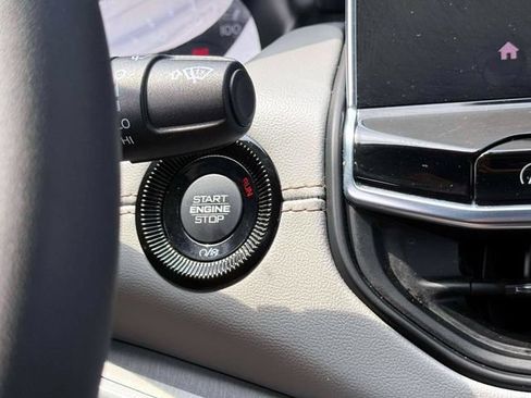 Certified 2025 Jeep Compass Limited AWD/4WD image 26