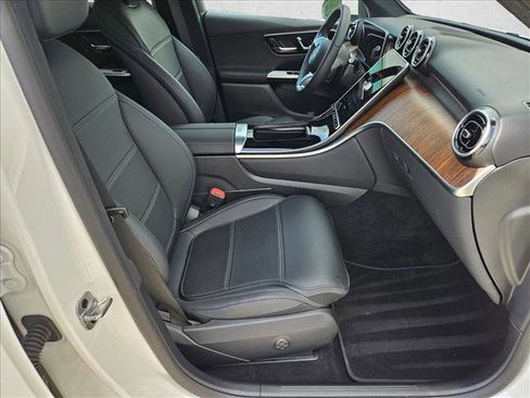 Certified 2026 Mercedes-Benz GLC 300 image 21
